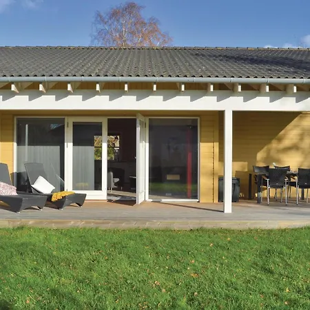 Two-bedroom In Jagerspris Semesterbostad