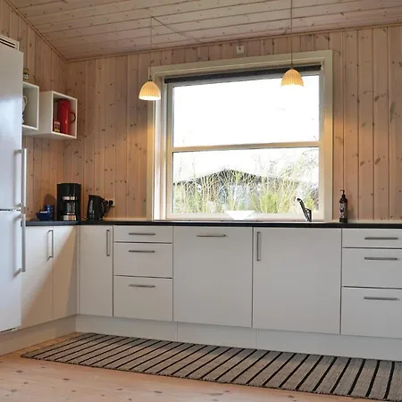 Two-bedroom In Jagerspris Jægerspris
