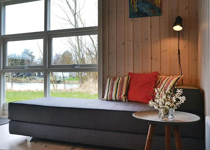 Two-bedroom In Jagerspris * Jaegerspris